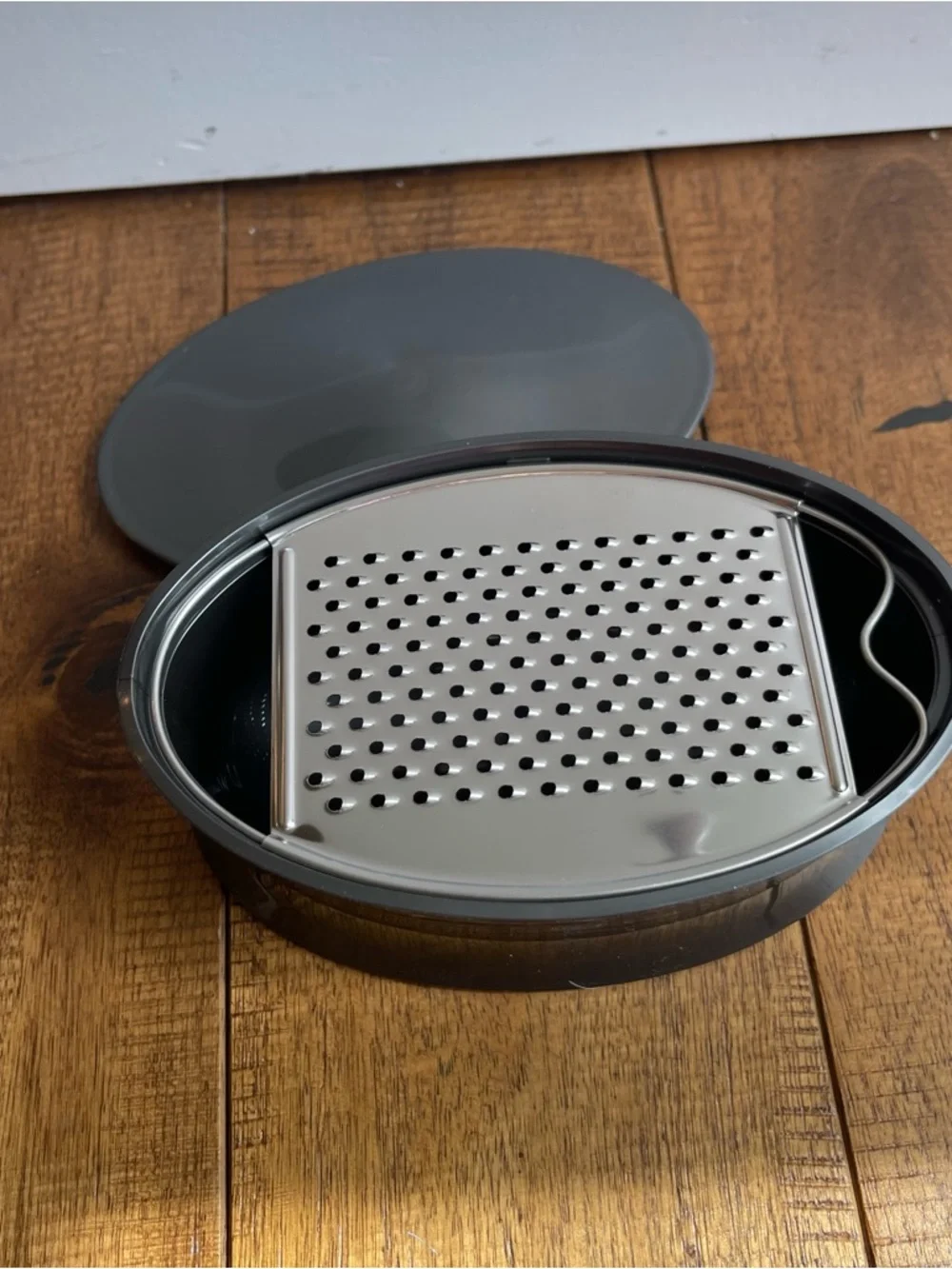 Bodum Parma Plastic Cheese Grater Box Lid Zester Danish design Jorgensen NEW